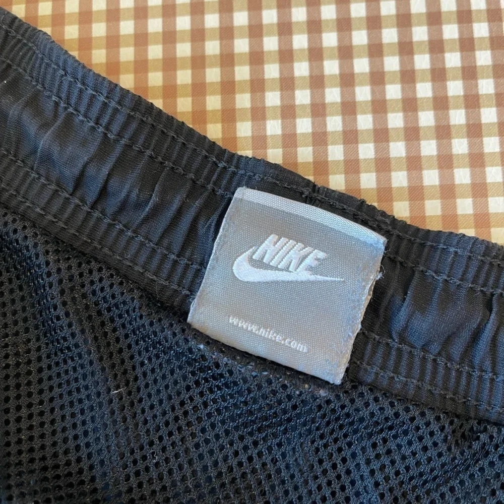 Nike‎ 2000s men swim trunks. Size small